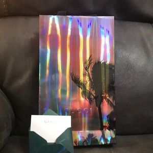 T-02: Gucci bag and thank you card
